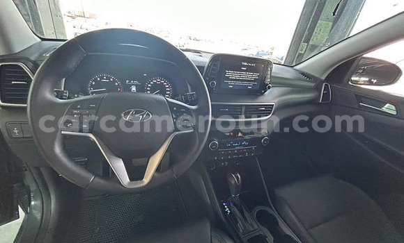 Acheter Occasion Voiture Hyundai Tucson Noir à Yaoundé, Central Cameroon Acheter Occasion Voiture Hyundai Tucson Noir à Yaoundé, Central Cameroon