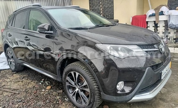 Sayi Na hannu Toyota RAV4 Sauran Mota in Yaounde a Babban Kamaru