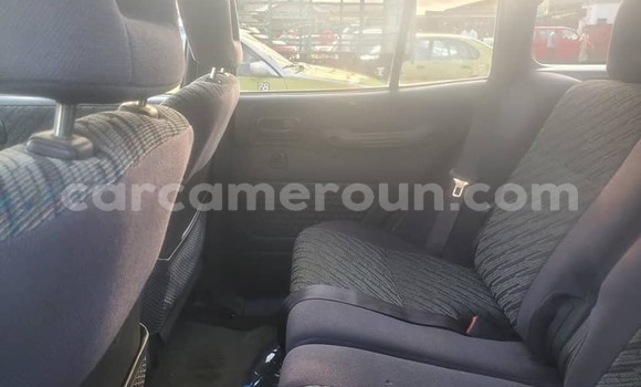 Acheter Occasion Voiture Toyota RAV4 Noir à Yaoundé, Central Cameroon Acheter Occasion Voiture Toyota RAV4 Noir à Yaoundé, Central Cameroon