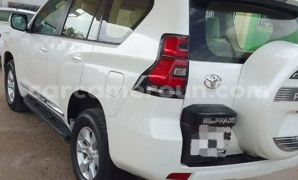 Acheter Occasion Voiture Toyota Prado Blanc à Yaoundé, Central Cameroon Acheter Occasion Voiture Toyota Prado Blanc à Yaoundé, Central Cameroon