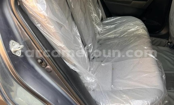 Acheter Occasion Voiture Toyota Corolla Noir à Yaoundé, Central Cameroon Acheter Occasion Voiture Toyota Corolla Noir à Yaoundé, Central Cameroon