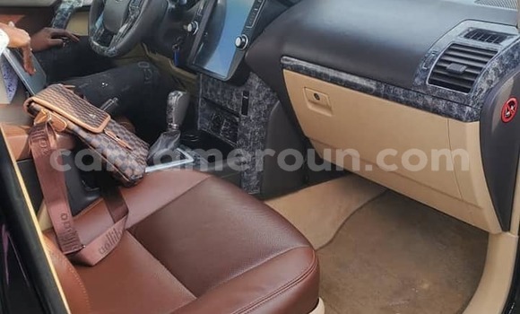 Acheter Occasion Voiture Toyota Fortuner Noir à Yaoundé, Central Cameroon Acheter Occasion Voiture Toyota Fortuner Noir à Yaoundé, Central Cameroon