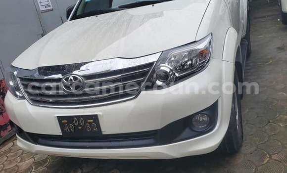 Buy Used Toyota Fortuner White Car in Yaounde in Central Cameroon