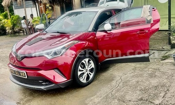 Buy Used Honda CR–V Red Car in Yaounde in Central Cameroon Buy Used Honda CR–V Red Car in Yaounde in Central Cameroon