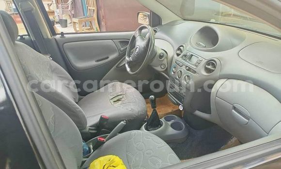Acheter Occasion Voiture Toyota Yaris Noir à Yaoundé, Central Cameroon Acheter Occasion Voiture Toyota Yaris Noir à Yaoundé, Central Cameroon