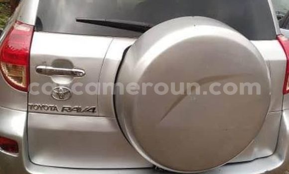 Acheter Occasion Voiture Toyota RAV4 Autre à Yaoundé, Central Cameroon Acheter Occasion Voiture Toyota RAV4 Autre à Yaoundé, Central Cameroon