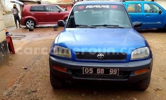 Acheter Occasion Voiture Toyota RAV4 Bleu à Yaoundé, Central Cameroon