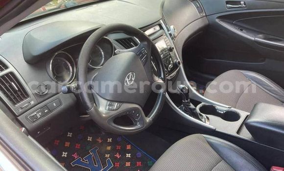Acheter Occasion Voiture Hyundai Sonata Autre à Yaoundé, Central Cameroon Acheter Occasion Voiture Hyundai Sonata Autre à Yaoundé, Central Cameroon