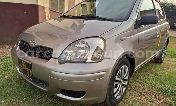 Sayi Na hannu Toyota Yaris Sauran Mota in Yaounde a Babban Kamaru