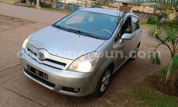 Sayi Na hannu Toyota Corolla Sauran Mota in Yaounde a Babban Kamaru