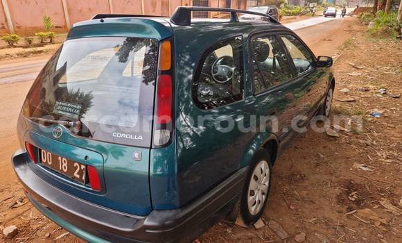 Acheter Occasion Voiture Toyota Corolla Bleu à Yaoundé, Central Cameroon Acheter Occasion Voiture Toyota Corolla Bleu à Yaoundé, Central Cameroon