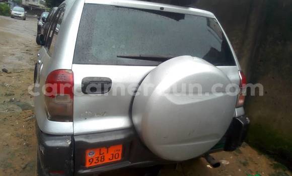 Acheter Occasion Voiture Toyota RAV4 Autre à Yaoundé, Central Cameroon Acheter Occasion Voiture Toyota RAV4 Autre à Yaoundé, Central Cameroon
