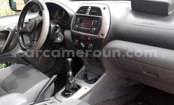 Acheter Occasion Voiture Toyota RAV4 Bleu à Yaoundé, Central Cameroon Acheter Occasion Voiture Toyota RAV4 Bleu à Yaoundé, Central Cameroon