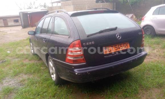 Acheter Occasion Voiture Mercedes-Benz C-Classe Noir à Yaoundé, Central Cameroon Acheter Occasion Voiture Mercedes-Benz C-Classe Noir à Yaoundé, Central Cameroon