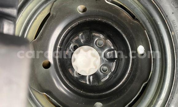 Buy Used Toyota Yaris Silver Car in Douala in Littoral Cameroon Buy Used Toyota Yaris Silver Car in Douala in Littoral Cameroon