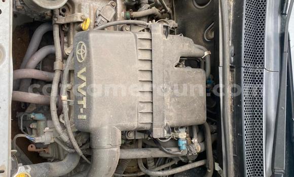 Buy Used Toyota Yaris Silver Car in Douala in Littoral Cameroon Buy Used Toyota Yaris Silver Car in Douala in Littoral Cameroon
