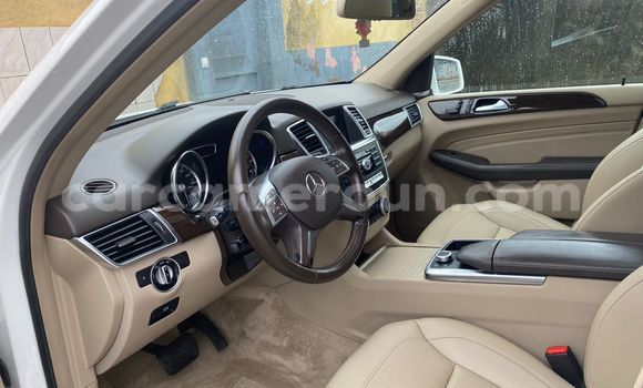 Buy Used Mercedes‒Benz ML–Class White Car in Douala in Littoral Cameroon Buy Used Mercedes‒Benz ML–Class White Car in Douala in Littoral Cameroon
