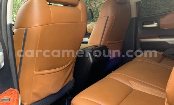 Sayi Na hannu Toyota Tundra Red Mota in Douala a Ƙasar Kamaru Sayi Na hannu Toyota Tundra Red Mota in Douala a Ƙasar Kamaru