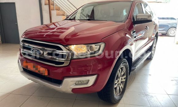 Acheter Occasion Voiture Ford Everest Rouge à Douala, Littoral Cameroon Acheter Occasion Voiture Ford Everest Rouge à Douala, Littoral Cameroon
