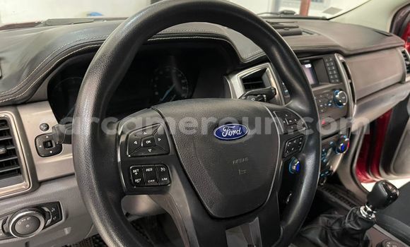 Acheter Occasion Voiture Ford Everest Rouge à Douala, Littoral Cameroon Acheter Occasion Voiture Ford Everest Rouge à Douala, Littoral Cameroon
