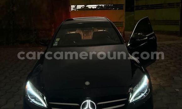 Acheter Occasion Voiture Mercedes‒Benz C–Class Noir à Douala, Littoral Cameroon