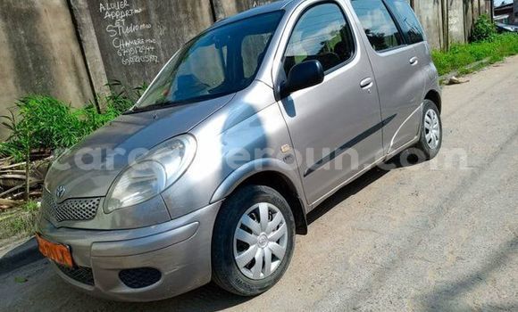 Sayi Na hannu Toyota Yaris Sauran Mota in Yaounde a Babban Kamaru Sayi Na hannu Toyota Yaris Sauran Mota in Yaounde a Babban Kamaru