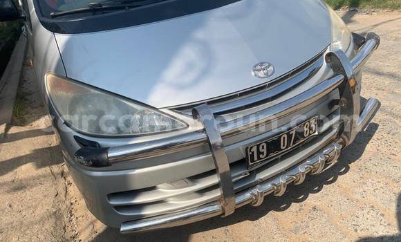 Buy Used Toyota Previa Other Car in Yaounde in Central Cameroon