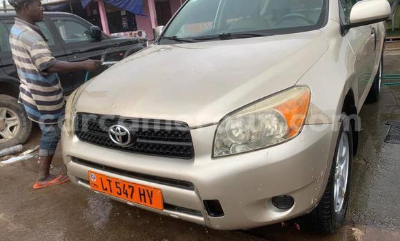 Acheter Occasion Voiture Toyota RAV4 Autre à Yaoundé, Central Cameroon Acheter Occasion Voiture Toyota RAV4 Autre à Yaoundé, Central Cameroon