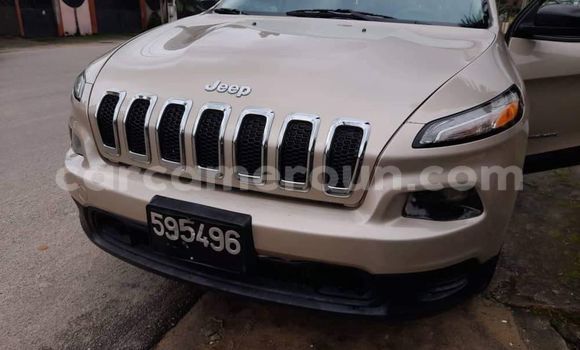 Sayi Na hannu Jeep Grand Cherokee SRT8 Sauran Mota in Yaounde a Babban Kamaru