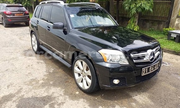 Acheter Occasion Voiture Mercedes‒Benz GLK–Class Noir à Yaoundé, Central Cameroon