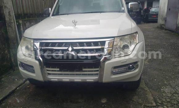 Buy Used Mitsubishi Pajero White Car in Yaounde in Central Cameroon Buy Used Mitsubishi Pajero White Car in Yaounde in Central Cameroon