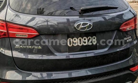 Acheter Occasion Voiture Hyundai Santa Fe Noir à Yaoundé, Central Cameroon Acheter Occasion Voiture Hyundai Santa Fe Noir à Yaoundé, Central Cameroon