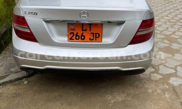 Sayi Na hannu Mercedes-Benz C-Classe Sauran Mota in Yaounde a Babban Kamaru Sayi Na hannu Mercedes-Benz C-Classe Sauran Mota in Yaounde a Babban Kamaru
