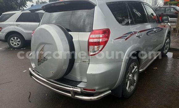 Acheter Occasion Voiture Toyota RAV4 Autre à Yaoundé, Central Cameroon Acheter Occasion Voiture Toyota RAV4 Autre à Yaoundé, Central Cameroon