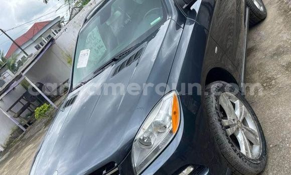 Buy Used Mercedes‒Benz ML–Class Black Car in Yaounde in Central Cameroon