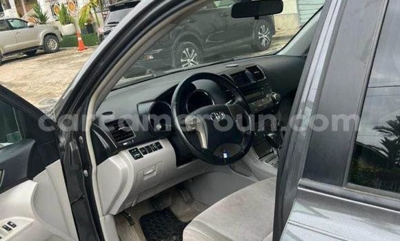 Acheter Occasion Voiture Toyota Highlander Autre à Yaoundé, Central Cameroon Acheter Occasion Voiture Toyota Highlander Autre à Yaoundé, Central Cameroon