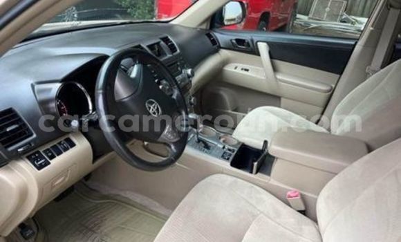 Acheter Occasion Voiture Toyota Highlander Autre à Yaoundé, Central Cameroon Acheter Occasion Voiture Toyota Highlander Autre à Yaoundé, Central Cameroon