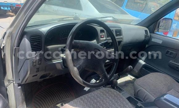 Acheter Occasion Voiture Toyota Hilux Autre à Yaoundé, Central Cameroon Acheter Occasion Voiture Toyota Hilux Autre à Yaoundé, Central Cameroon