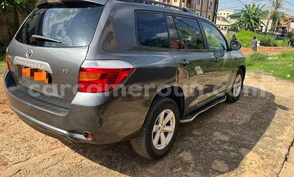 Buy Used Toyota Highlander Other Car in Yaounde in Central Cameroon Buy Used Toyota Highlander Other Car in Yaounde in Central Cameroon