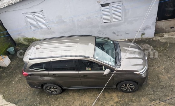 Acheter Occasion Voiture Toyota Rush Marron à Douala, Littoral Cameroon