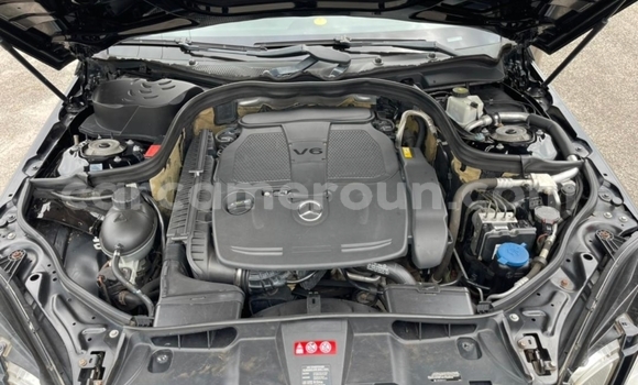 Acheter Occasion Voiture Mercedes‒Benz E–Class Noir à Yaoundé, Central Cameroon Acheter Occasion Voiture Mercedes‒Benz E–Class Noir à Yaoundé, Central Cameroon