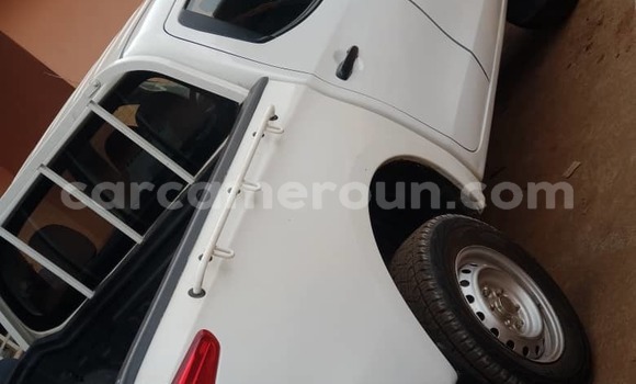 Acheter Occasion Voiture Mitsubishi ASX Blanc à Yaoundé, Central Cameroon