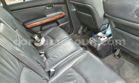 Acheter Occasion Voiture Lexus RX 300 Marron à Yaoundé, Central Cameroon Acheter Occasion Voiture Lexus RX 300 Marron à Yaoundé, Central Cameroon