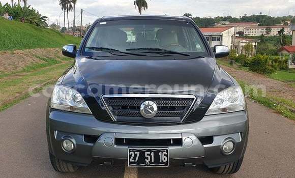 Buy Used Kia Sorento Black Car in Yaounde in Central Cameroon Buy Used Kia Sorento Black Car in Yaounde in Central Cameroon