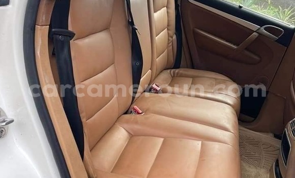 Acheter Occasion Voiture Porsche Cayenne Blanc à Douala, Littoral Cameroon Acheter Occasion Voiture Porsche Cayenne Blanc à Douala, Littoral Cameroon