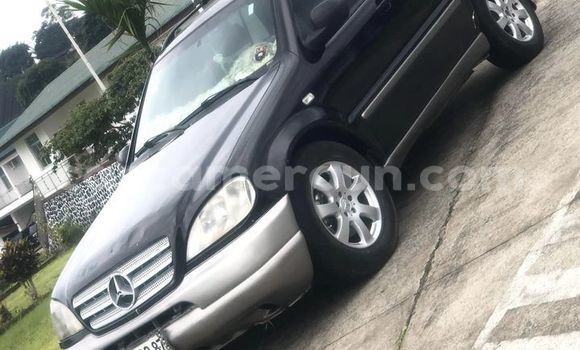 Acheter Occasion Voiture Mercedes-Benz C-Classe Noir à Buea, Southwest Cameroon Acheter Occasion Voiture Mercedes-Benz C-Classe Noir à Buea, Southwest Cameroon