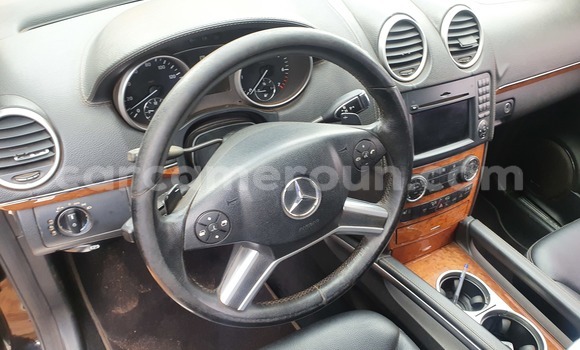 Acheter Occasion Voiture Mercedes‒Benz GL–Class Noir à Yaoundé, Central Cameroon Acheter Occasion Voiture Mercedes‒Benz GL–Class Noir à Yaoundé, Central Cameroon