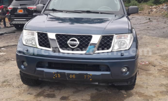 Acheter Occasion Voiture Nissan Navara (Frontier) Bleu à Douala, Littoral Cameroon Acheter Occasion Voiture Nissan Navara (Frontier) Bleu à Douala, Littoral Cameroon