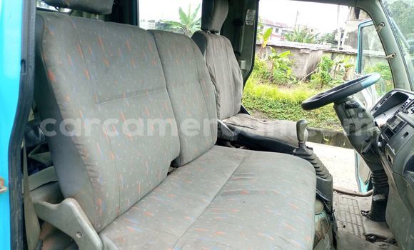 Buy Used Mitsubishi Van Green Truck in Douala in Littoral Cameroon Buy Used Mitsubishi Van Green Truck in Douala in Littoral Cameroon