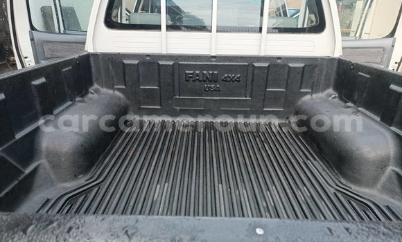 Buy Used Toyota Dyna White Truck in Douala in Littoral Cameroon Buy Used Toyota Dyna White Truck in Douala in Littoral Cameroon